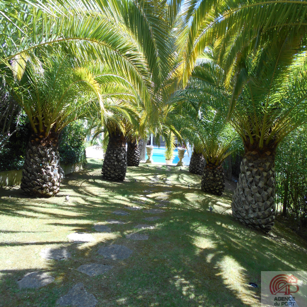 Offres de vente Propriete La Cadière-d'Azur 83740